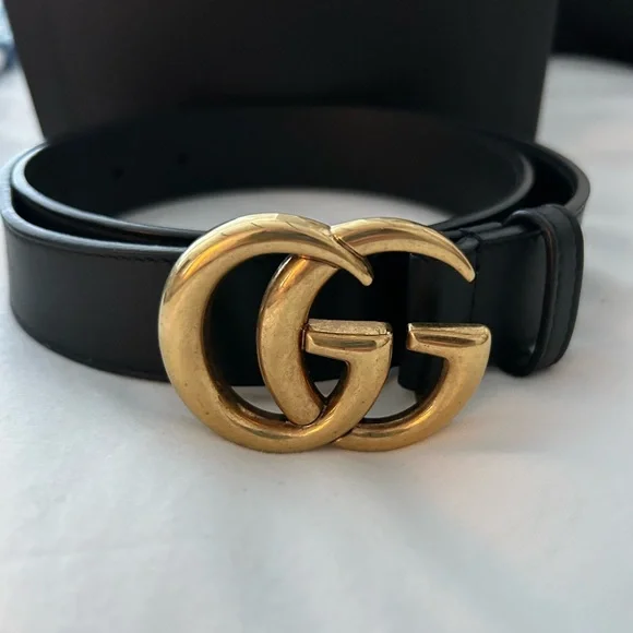 Gucci Leather Belt with Double G Buckle - Picture 3 of 5